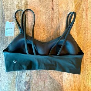 Lulu lemon size 8 lightweight/light support sport bra